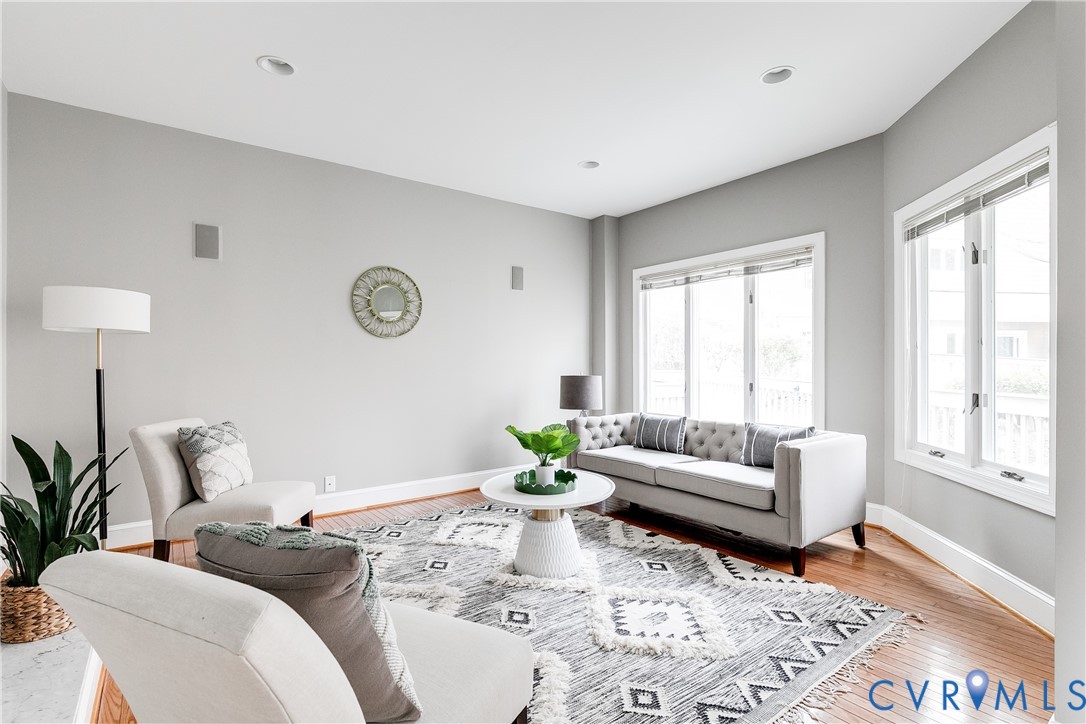 3207 Stony Point Road, Unit C Richmond, VA 23235 - Photo 7 of 40 a living room with furniture and window