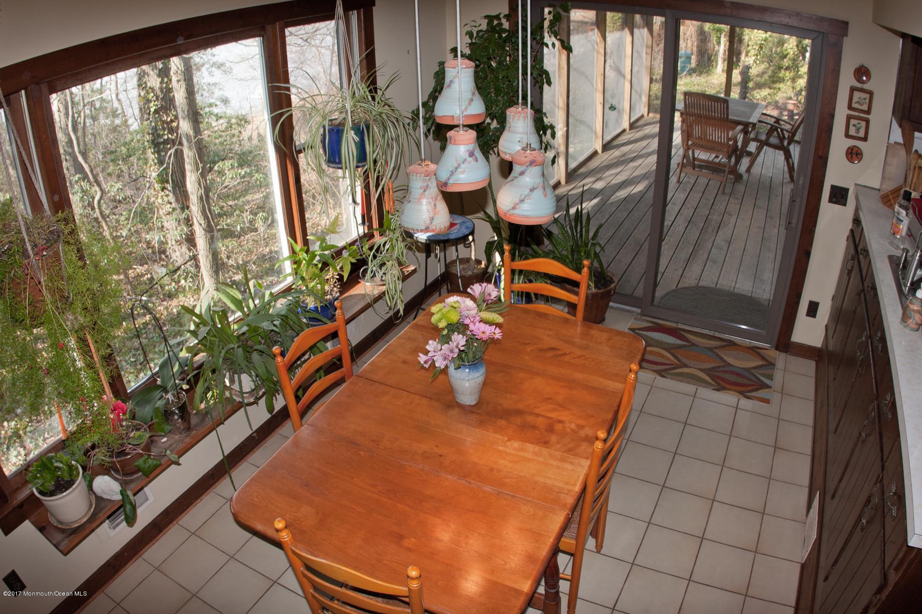 626 South Riverside Drive Neptune Township, NJ 07753 - Photo 13 of 32