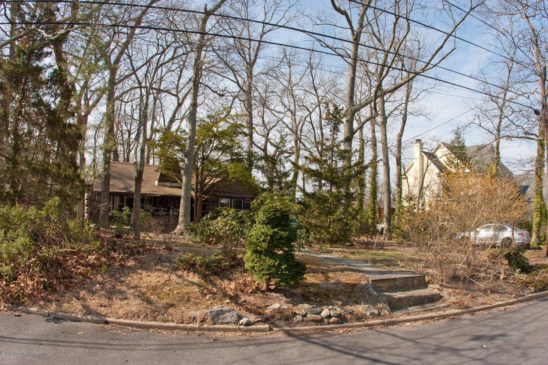 626 South Riverside Drive Neptune Township, NJ 07753 - Photo 24 of 32 a view of yard along with trees