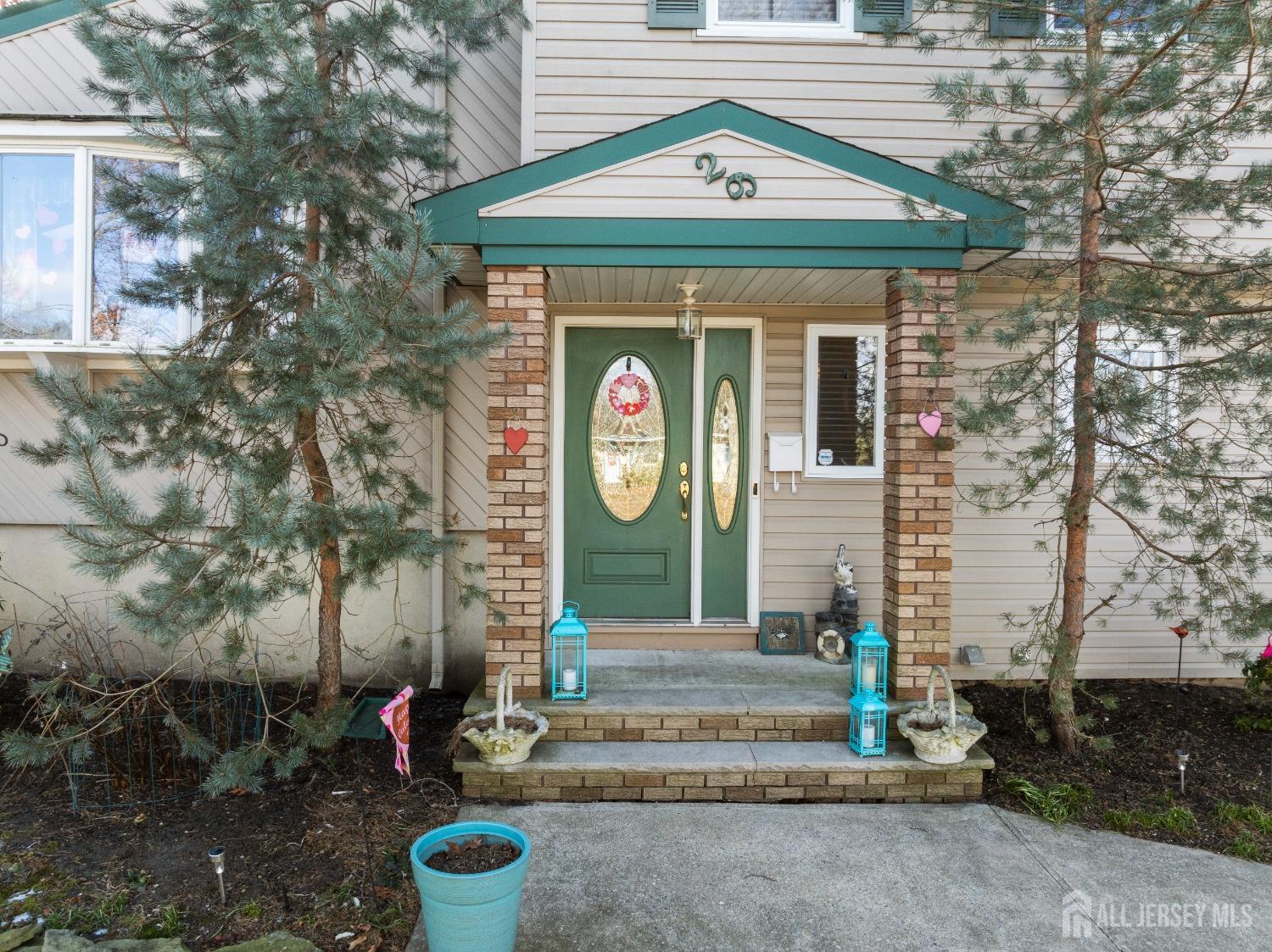 26 Rolling Road East Brunswick, NJ 08816 - Photo 3 of 32 Gallery Image 3