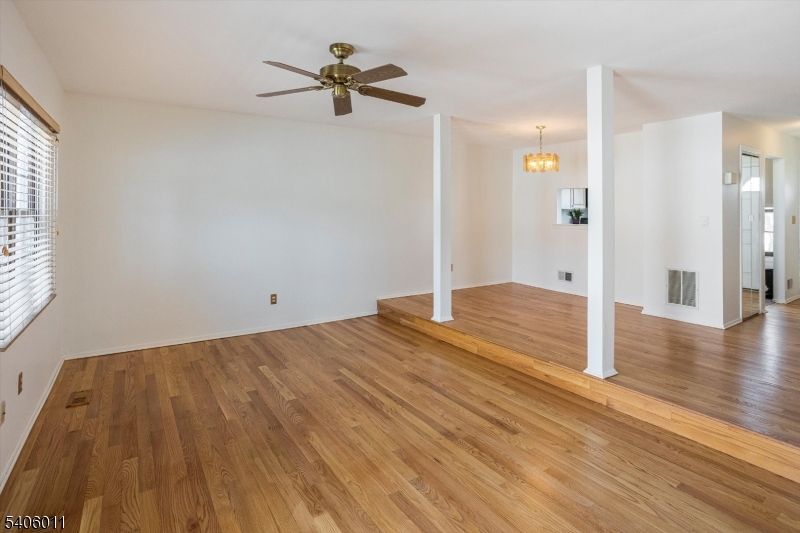 265 Riva Drive Hackettstown, NJ 07840 - Photo 14 of 43