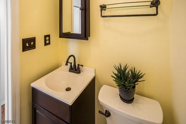 $310,000 | 265 Riva Drive, Hackettstown, NJ 07840