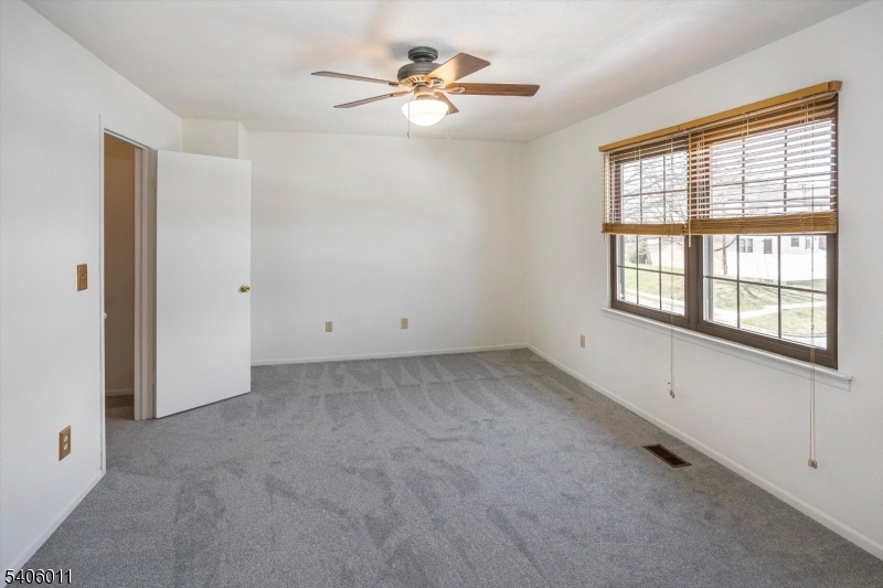 265 Riva Drive Hackettstown, NJ 07840 - Photo 20 of 43