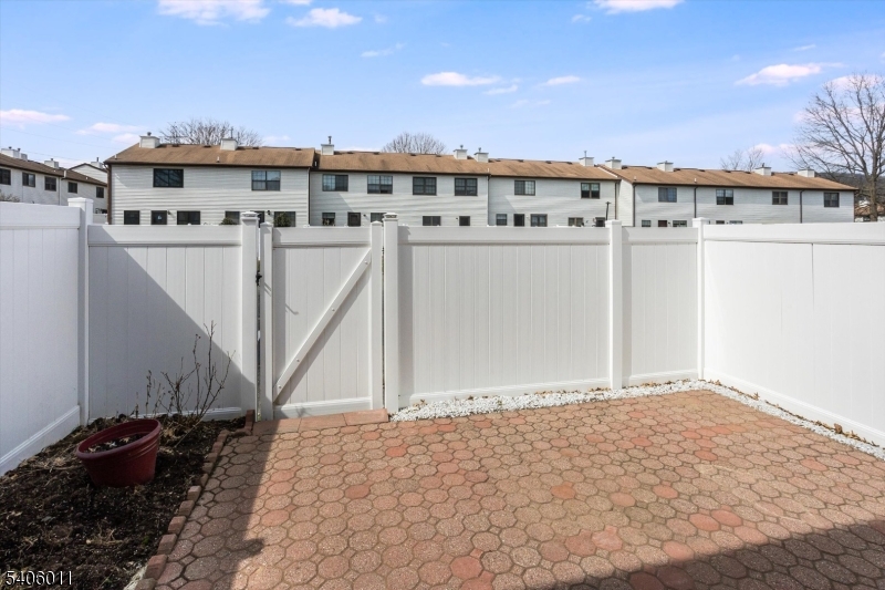 265 Riva Drive Hackettstown, NJ 07840 - Photo 31 of 43