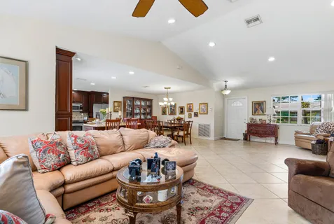 $599,999 | 1491 Northwest 112th Terrace, Coral Springs, FL 33071