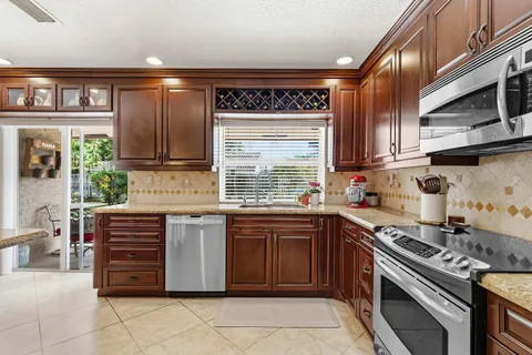 $599,999 | 1491 Northwest 112th Terrace, Coral Springs, FL 33071