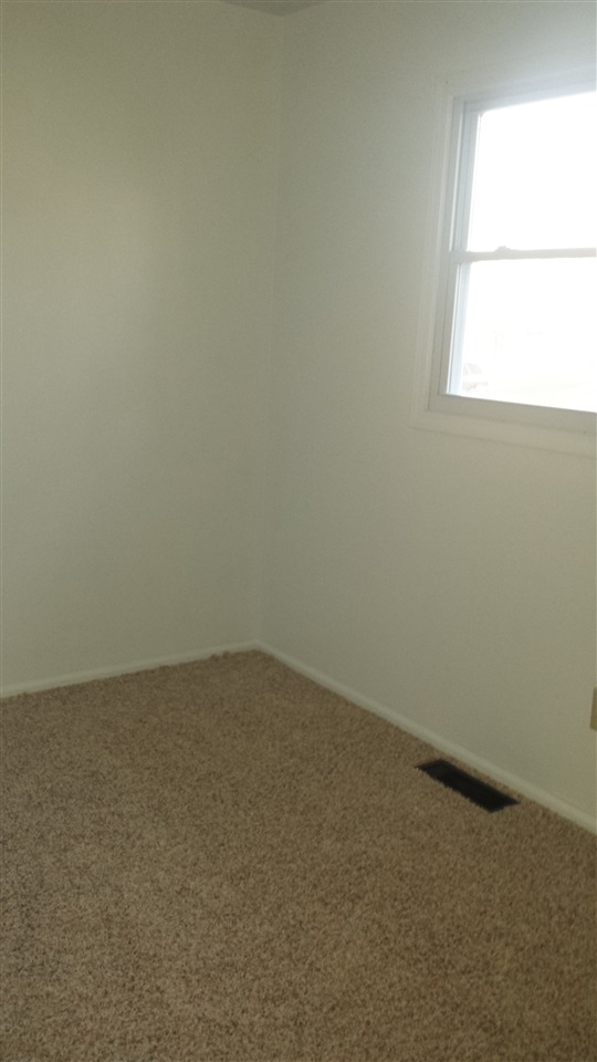 126 Riverside Court Decatur, IN 46733 - Photo 14 of 20