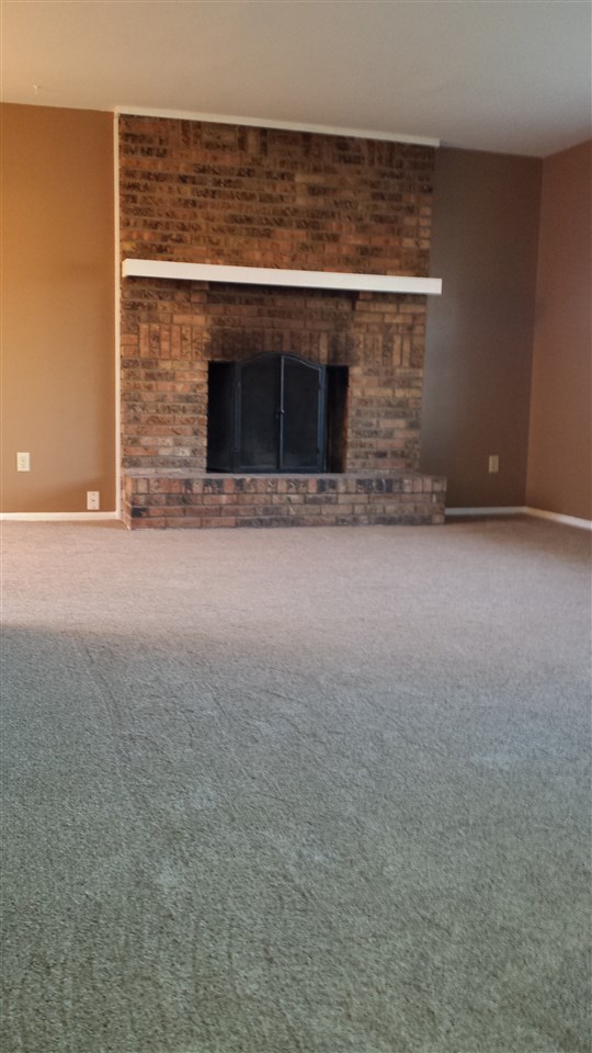126 Riverside Court Decatur, IN 46733 - Photo 4 of 20
