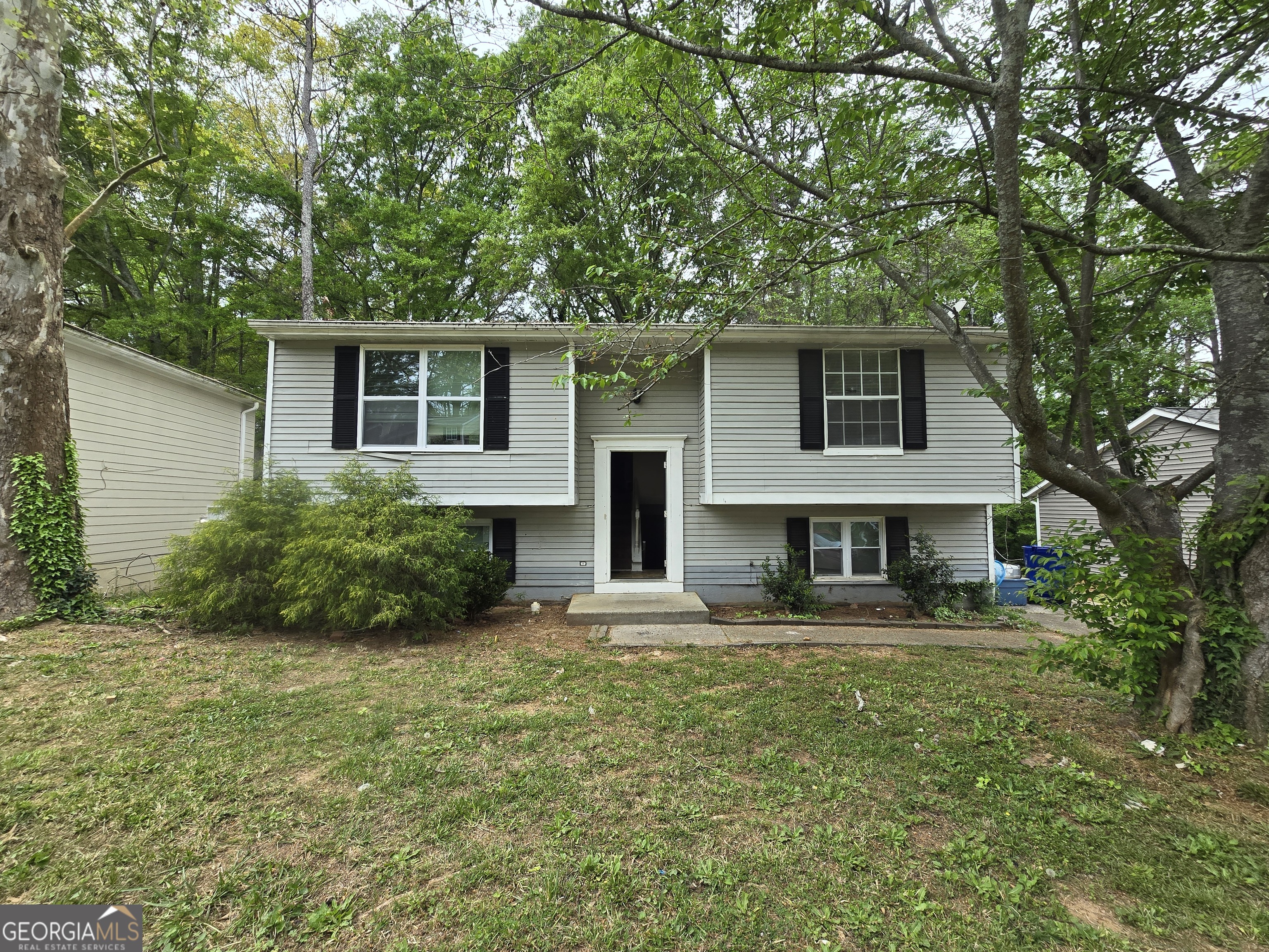 2075 Countydown Lane Stone Mountain, GA 30088 - Photo 1 of 33
