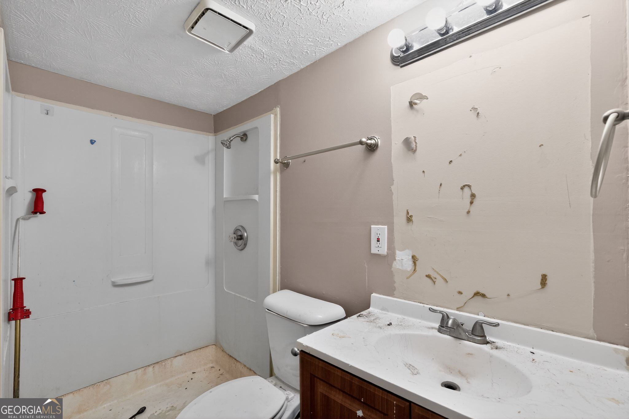 2075 Countydown Lane Stone Mountain, GA 30088 - Photo 29 of 33
