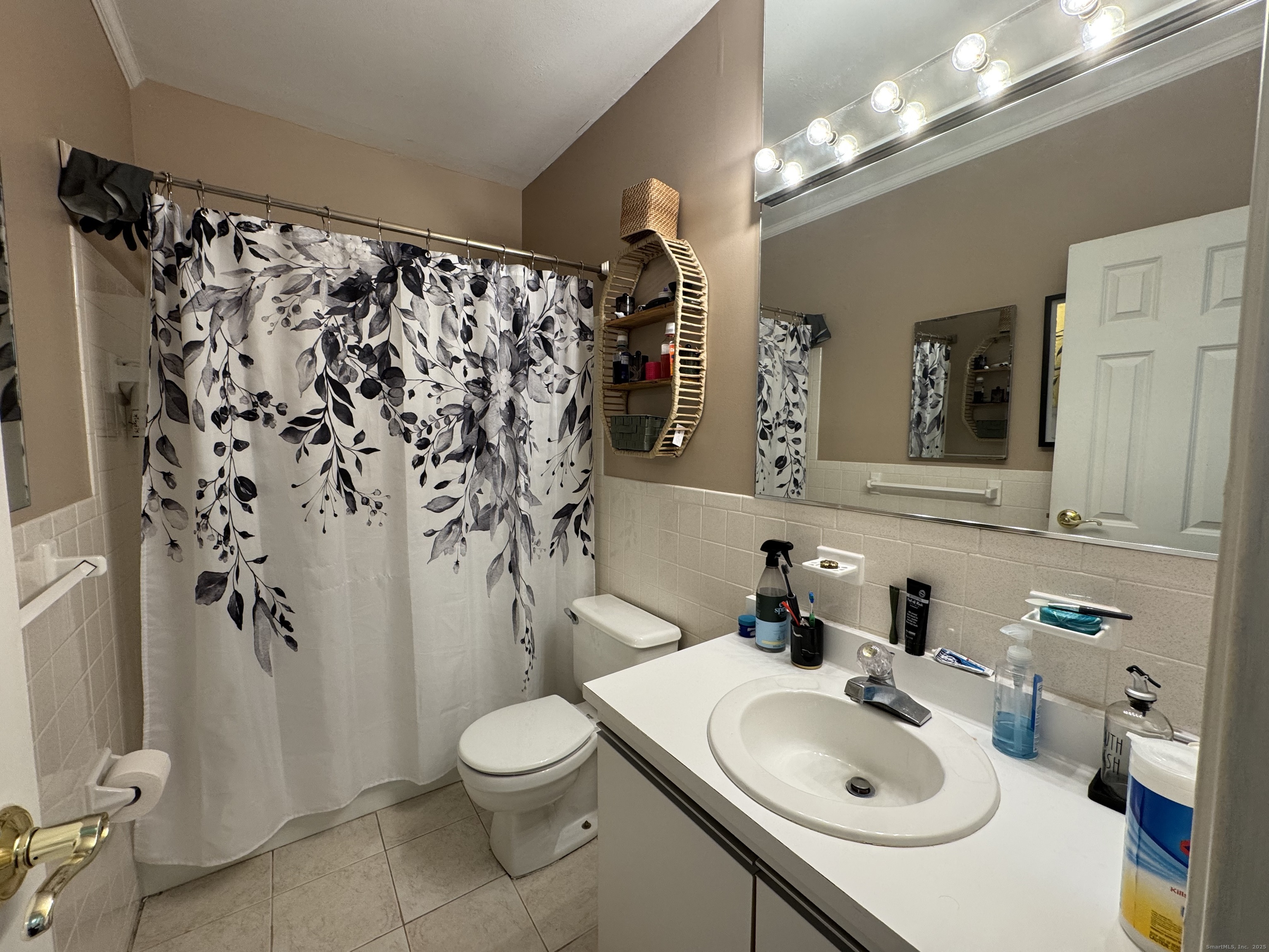 21 Balance Rock Road, Unit 2 Seymour, CT 06483 - Photo 4 of 10 a bathroom with a sink toilet and shower