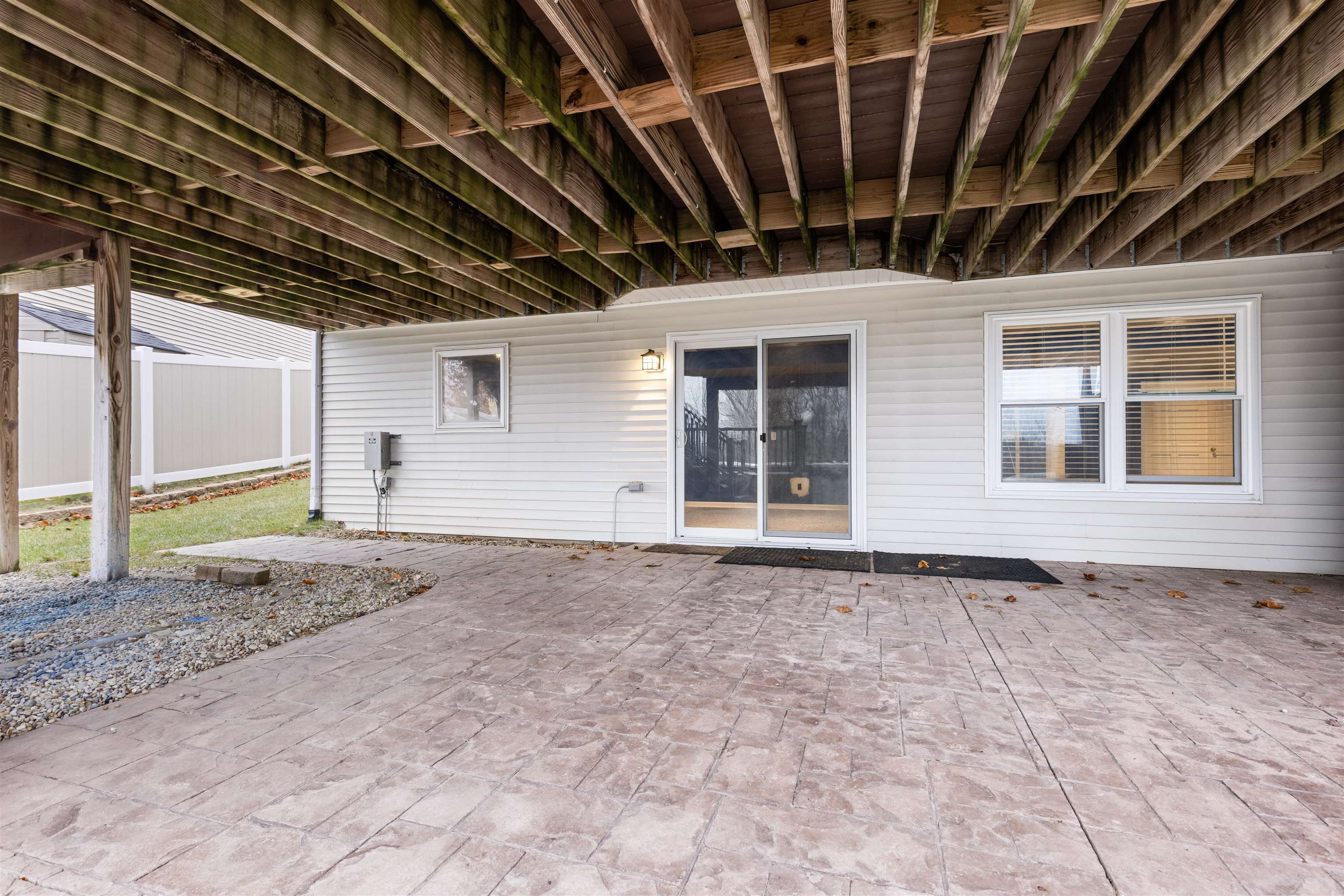 8507 Crooked Bend Road Machesney Park, IL 61115 - Photo 10 of 33 a view of empty room with wooden stairs