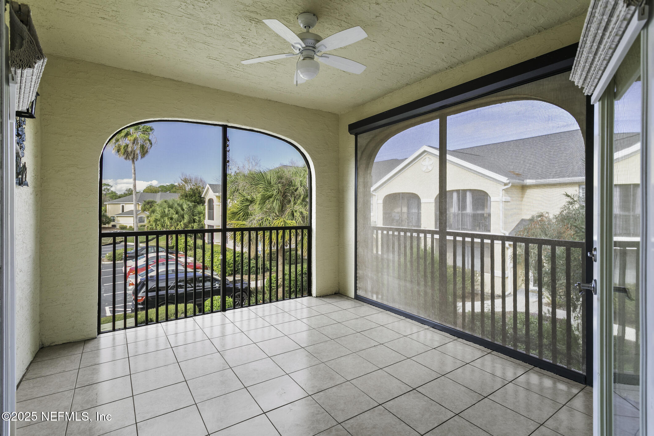 2521 Vista Cove Road St. Augustine, FL 32084 - Photo 17 of 64 a view of a interior of the house