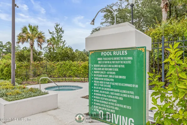 $293,900 | 2521 Vista Cove Road, St. Augustine, FL 32084