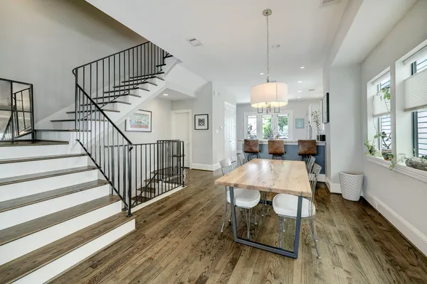 $3,995 | 2014 Crockett Street, Houston, TX 77007