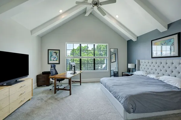 $3,995 | 2014 Crockett Street, Houston, TX 77007