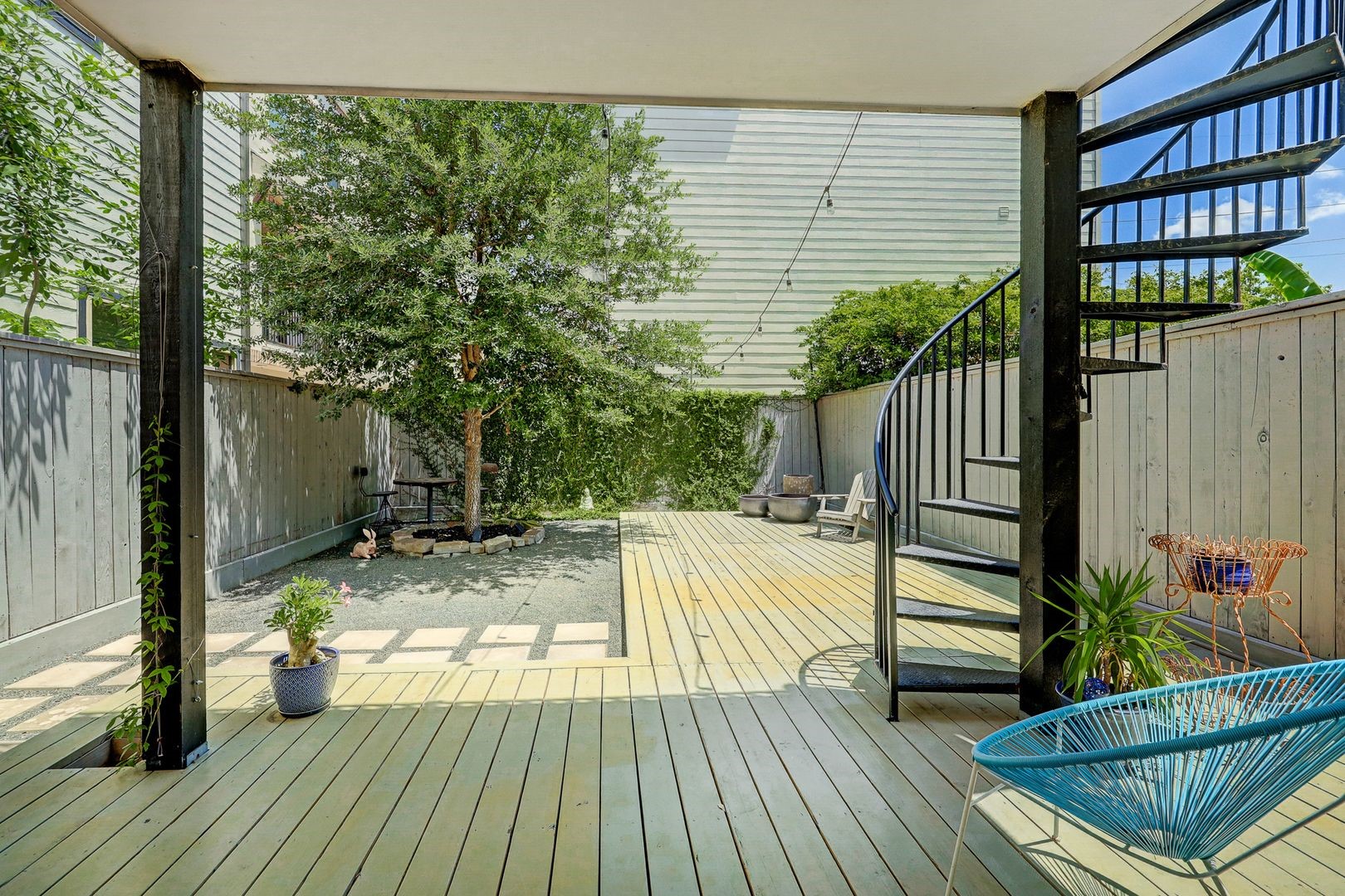 2014 Crockett Street Houston, TX 77007 - Photo 31 of 35