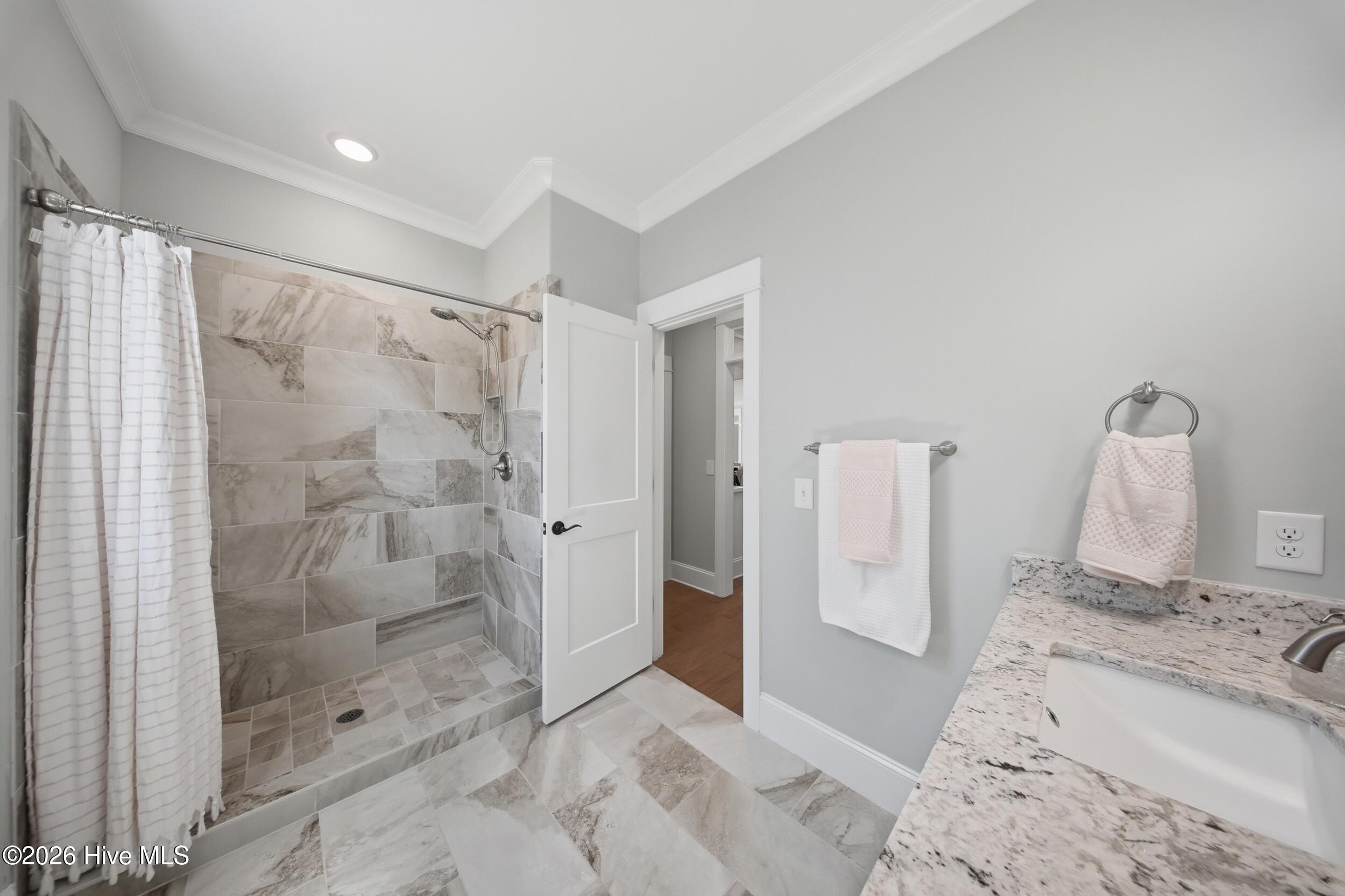 218 Summernights Way Holly Ridge, NC 28445 - Photo 52 of 101 51_1st floor hallway bathroom