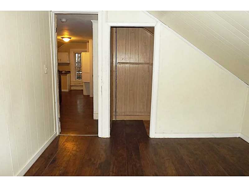 193 River Street Woonsocket, RI 02895 - Photo 16 of 20 Living Room. 3rd Floor
