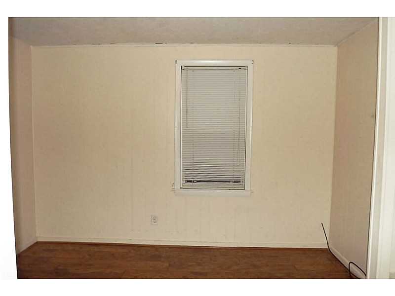 193 River Street Woonsocket, RI 02895 - Photo 9 of 20 Bedroom. 1st Floor