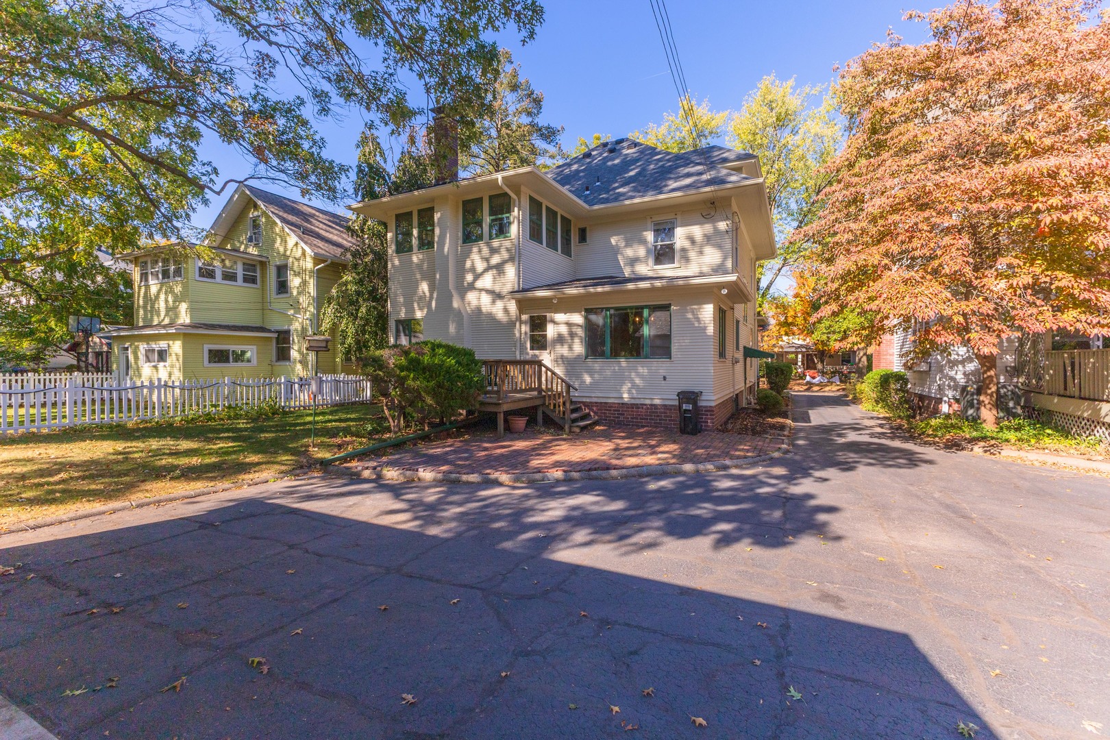 1513 East Grove Street Bloomington, IL 61701 - Photo 36 of 48 a view of a house with a street