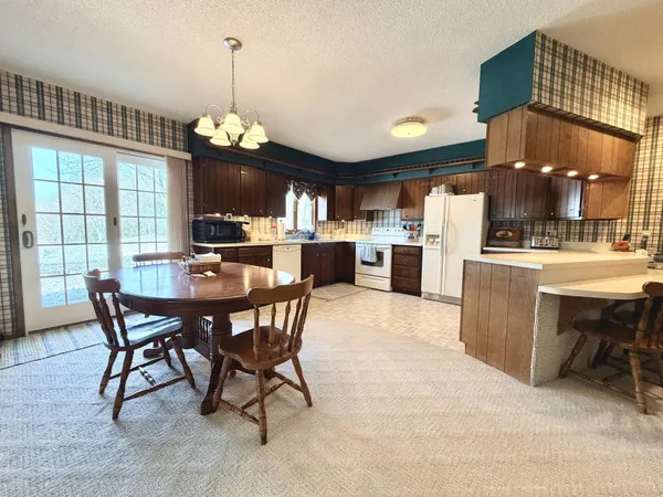 $357,500 | 622 Woodcrest Avenue, Worthington, MN 56187