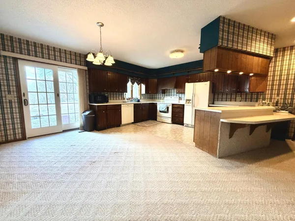 $349,900 | 622 Woodcrest Avenue, Worthington, MN 56187