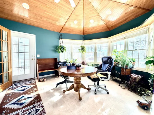 $357,500 | 622 Woodcrest Avenue, Worthington, MN 56187