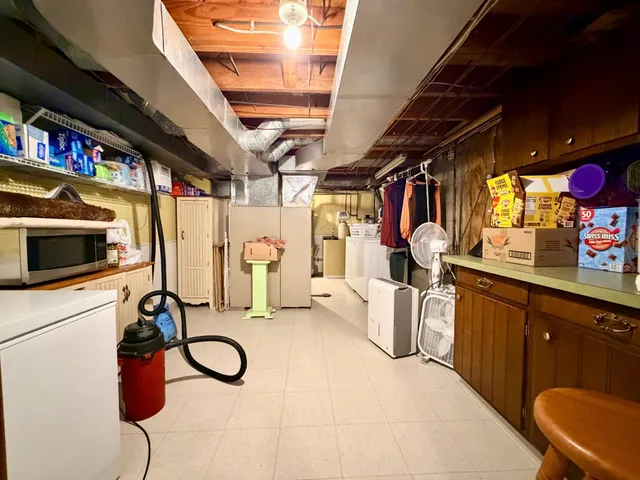 $385,000 | 622 Woodcrest Avenue, Worthington, MN 56187