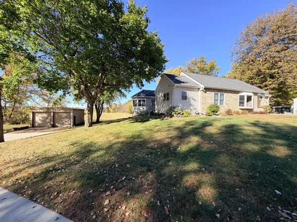 $357,500 | 622 Woodcrest Avenue, Worthington, MN 56187