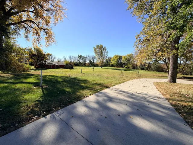 $385,000 | 622 Woodcrest Avenue, Worthington, MN 56187