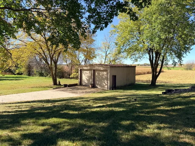 $385,000 | 622 Woodcrest Avenue, Worthington, MN 56187