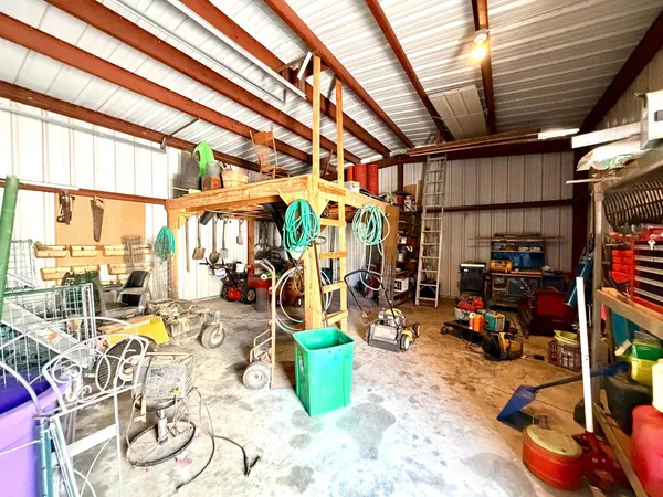 $357,500 | 622 Woodcrest Avenue, Worthington, MN 56187