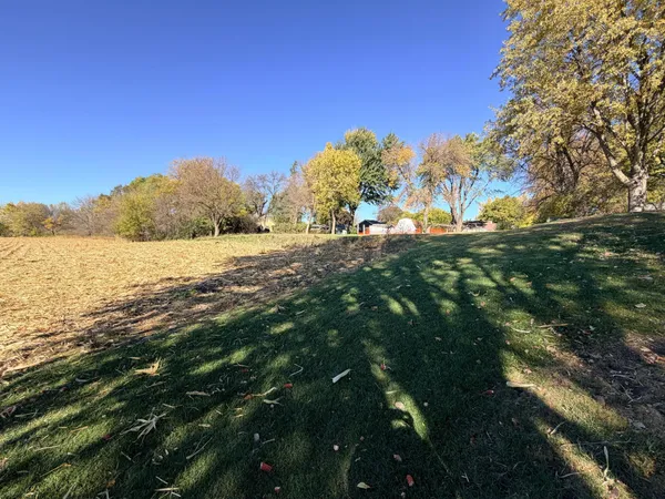 $357,500 | 622 Woodcrest Avenue, Worthington, MN 56187