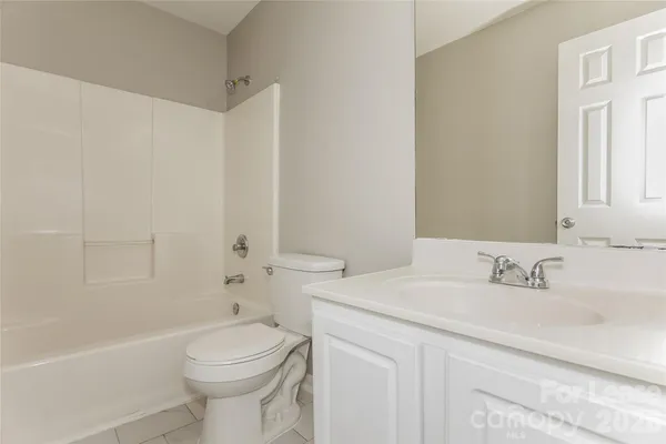 $1,715 | 3715 Silver Ore Lane, Charlotte, NC 28216