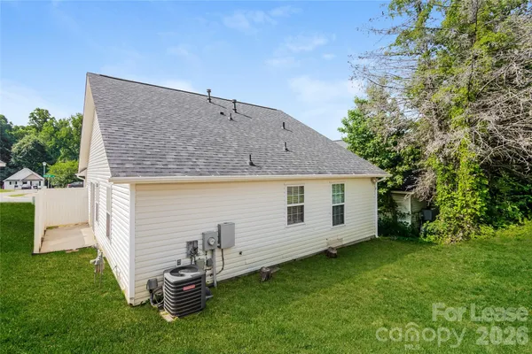 $1,715 | 3715 Silver Ore Lane, Charlotte, NC 28216