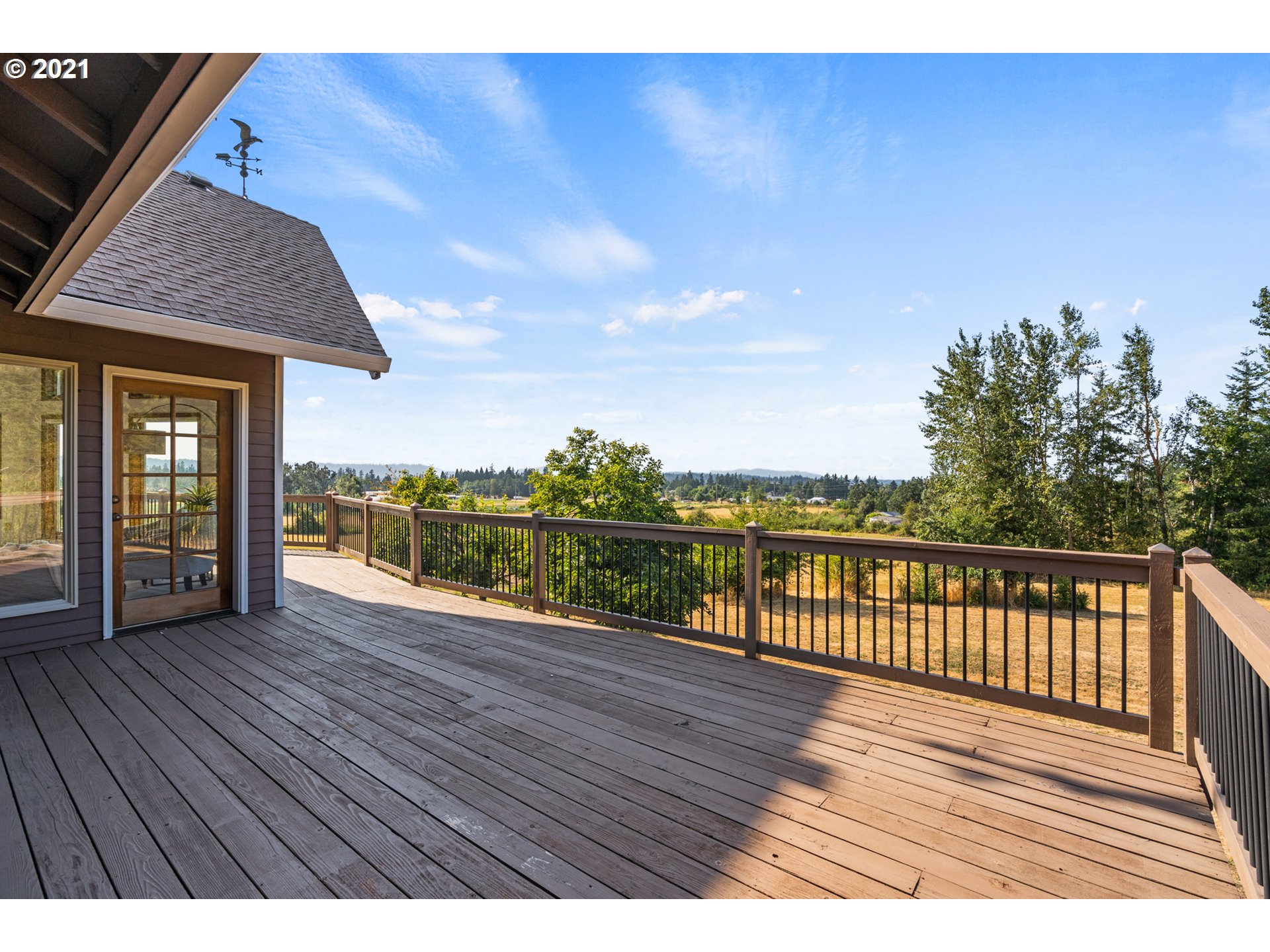 14740 South Gerkman Road Oregon City, OR 97045 - Photo 5 of 32 Gallery Image 5