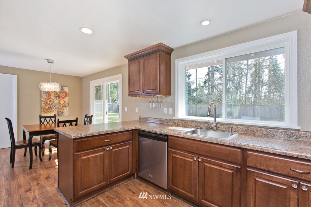 116 183rd Street Southwest Bothell, WA 98012 - Photo 6 of 15