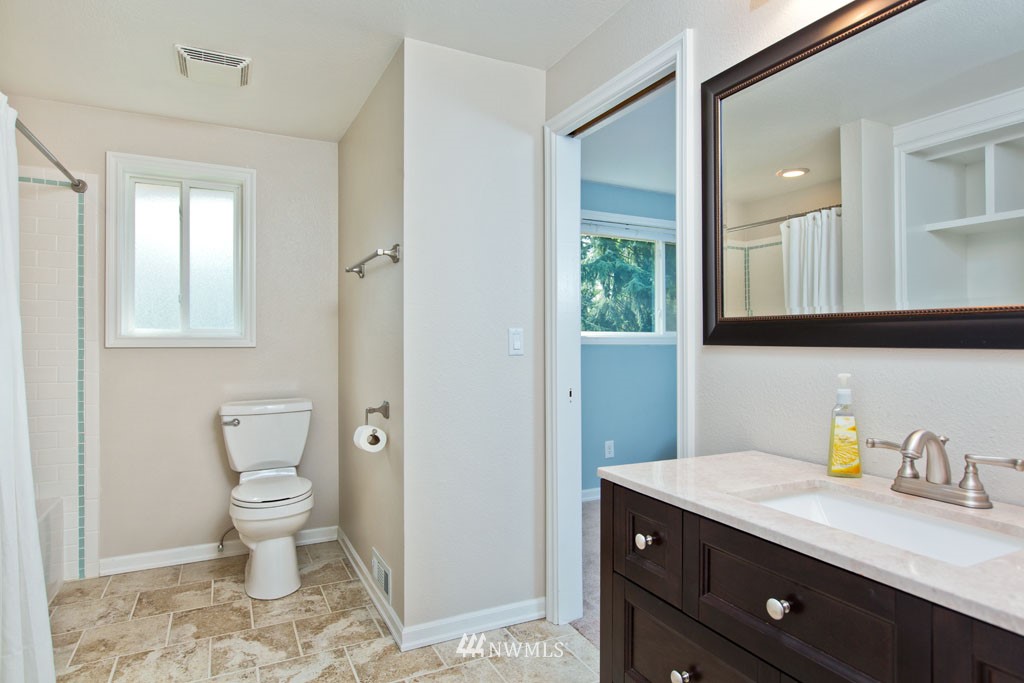 116 183rd Street Southwest Bothell, WA 98012 - Photo 9 of 15