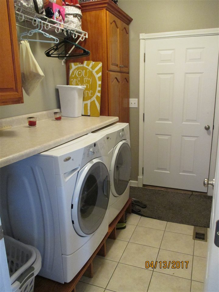 6304 East Michaels Road Bloomfield, IN 47424 - Photo 7 of 36