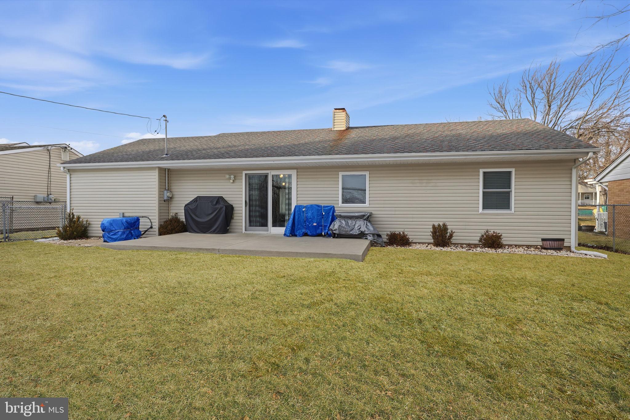 682 Trenton Road Fairless Hills, PA 19030 - Photo 23 of 27 Back Exterior