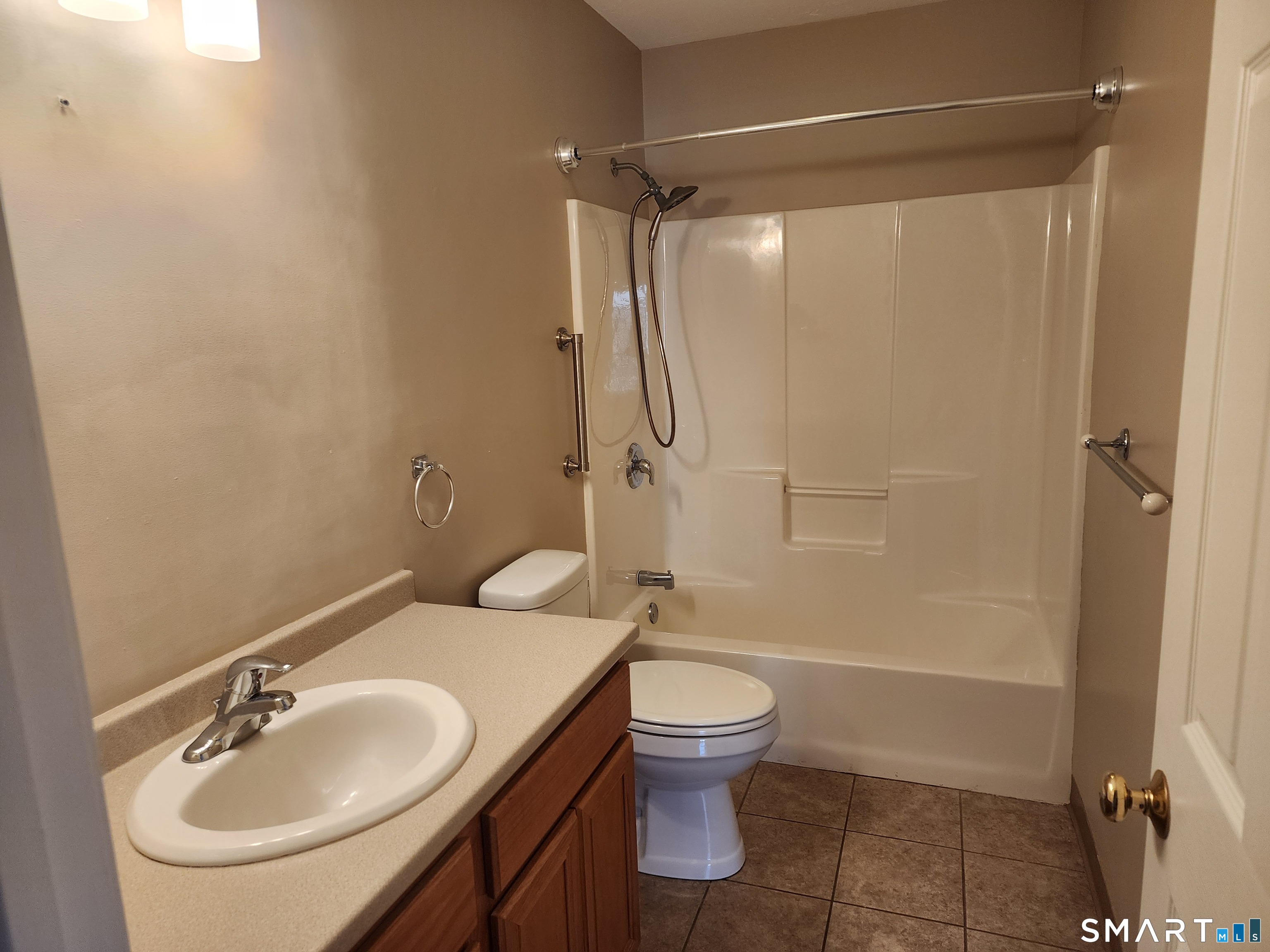 50 Richmond Road, Unit 36 Putnam, CT 06260 - Photo 11 of 15