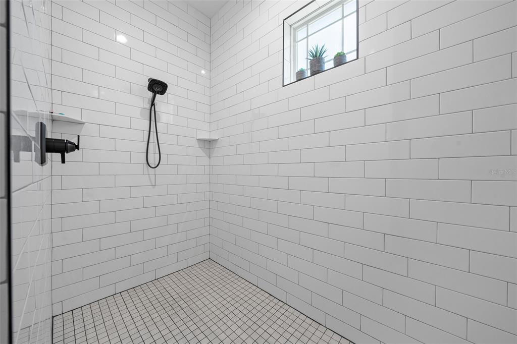 11707 Southeast 101st Court Road Belleview, FL 34420 - Photo 40 of 84