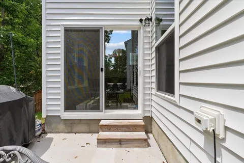 $515,000 | 2117 Seneca Road, Raleigh, NC 27604
