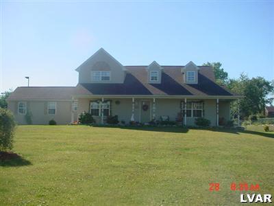 1014 East Macada Road Bethlehem, PA 18017 - Photo 1 of 6 Gallery Image 1