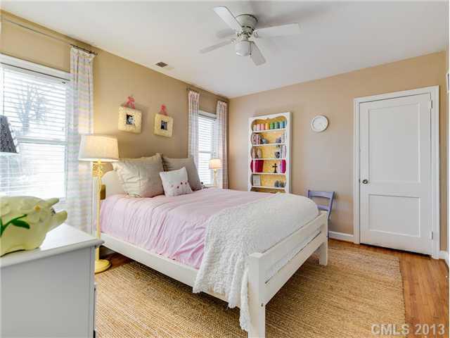 512 Hollis Road Charlotte, NC 28209 - Photo 11 of 15