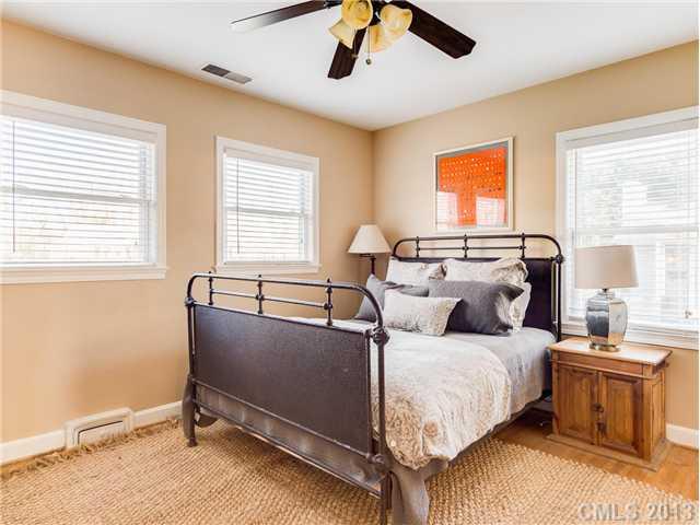 512 Hollis Road Charlotte, NC 28209 - Photo 14 of 15