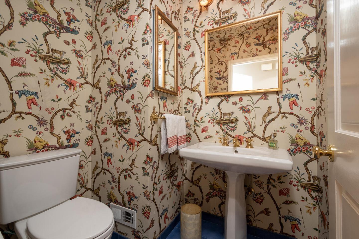 601 Chiltern Road Hillsborough, CA 94010 - Photo 28 of 55