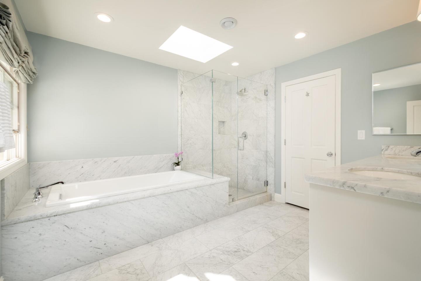 601 Chiltern Road Hillsborough, CA 94010 - Photo 33 of 55