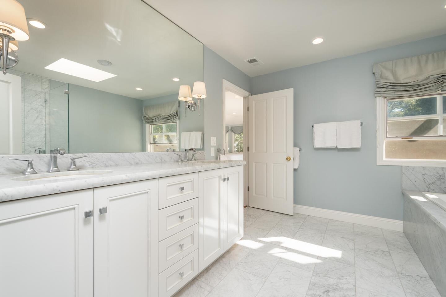 601 Chiltern Road Hillsborough, CA 94010 - Photo 34 of 55